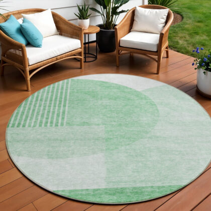 8' Green And Mint Green Round Geometric Washable Indoor Outdoor Area Rug
