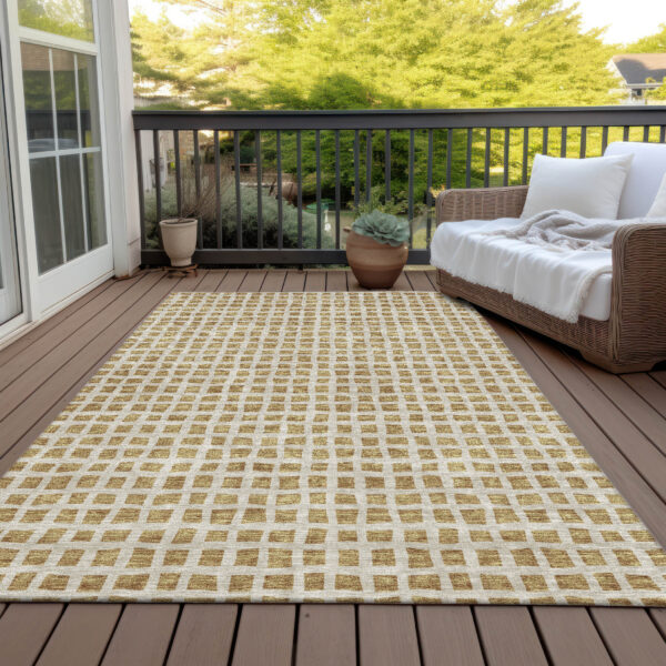 3' X 5' Gold And Beige Geometric Washable Indoor Outdoor Area Rug
