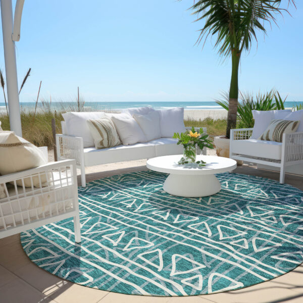 8' Teal Blue And Ivory Round Geometric Washable Indoor Outdoor Area Rug