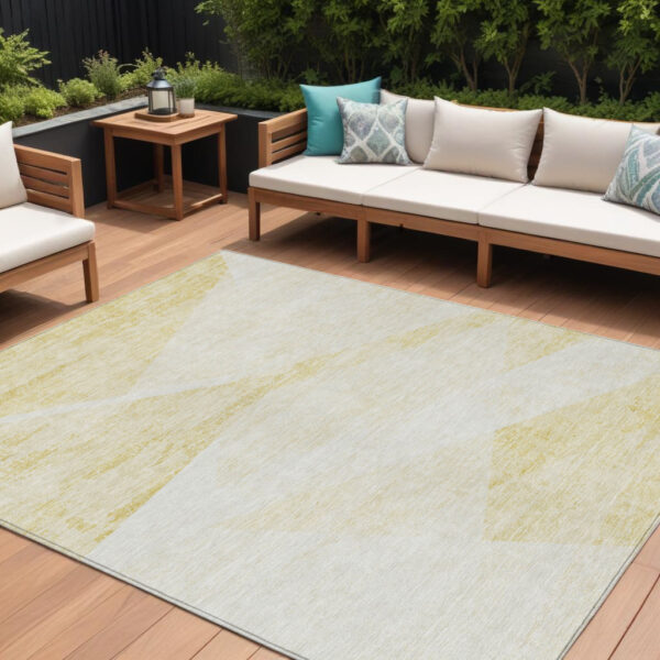 10' X 14' Gold Beige And Ivory Abstract Washable Indoor Outdoor Area Rug