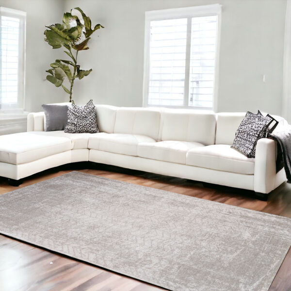 8' x 11' Gray and White Chevron Non Skid Area Rug