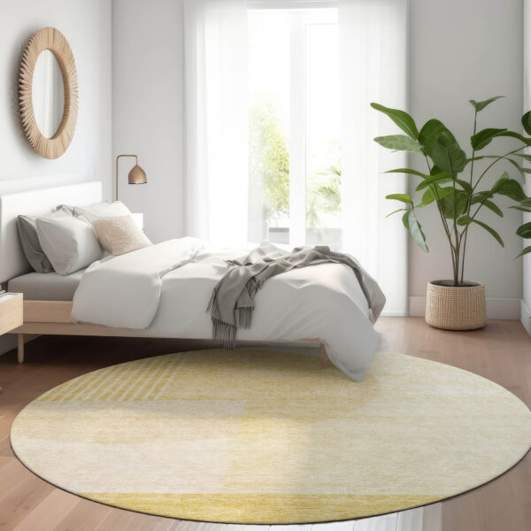 8' Gold Wheat And Ivory Round Geometric Washable Indoor Outdoor Area Rug