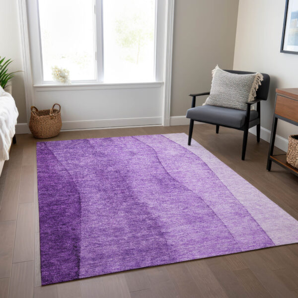 5' X 8' Purple And Lavender Ombre Washable Indoor Outdoor Area Rug