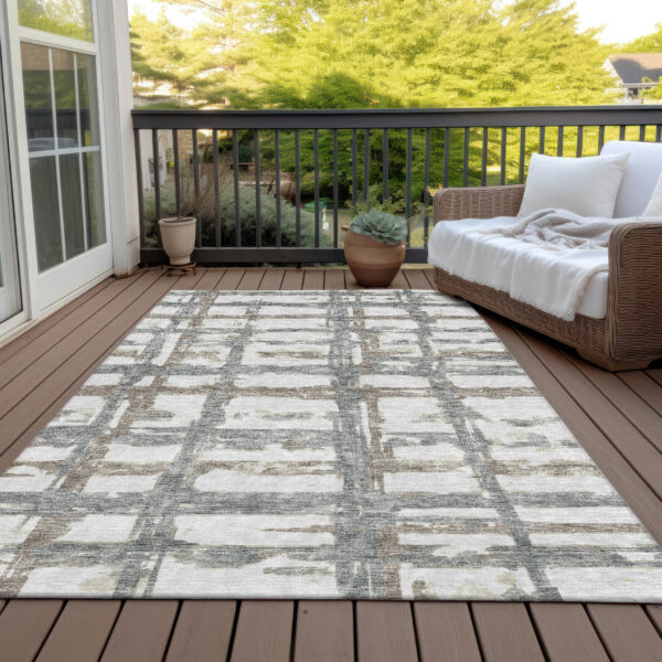 5' X 8' Silver Taupe And Gray Striped Washable Indoor Outdoor Area Rug