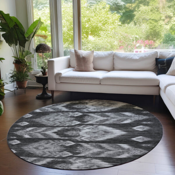 8' Black Charcoal And Silver Round Southwestern Washable Indoor Outdoor Area Rug