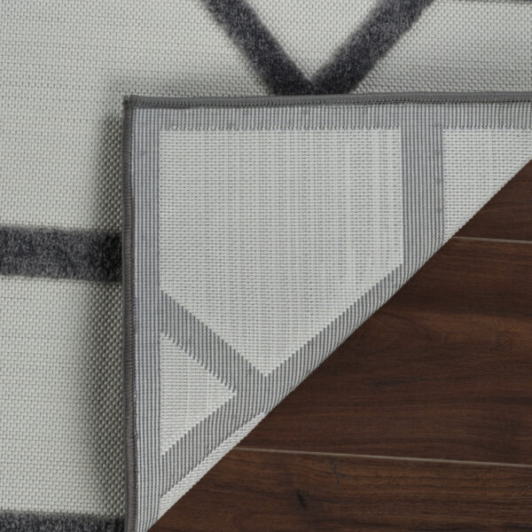 5' X 7' Beige and Gray Geometric Distressed Indoor Outdoor Area Rug