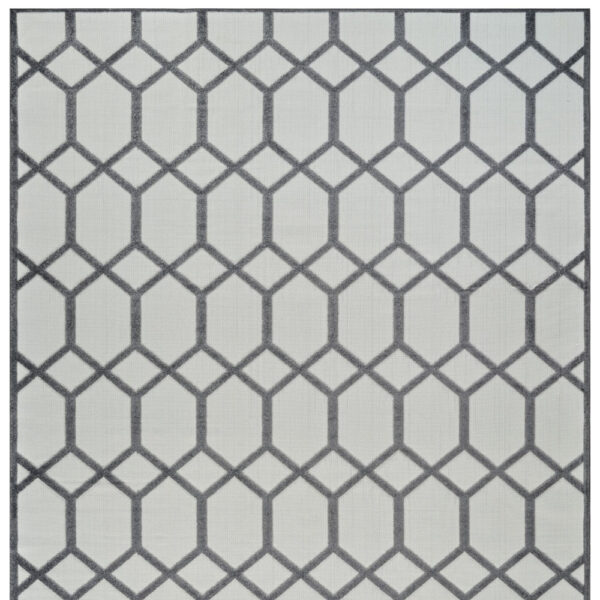 5' X 7' Beige and Gray Geometric Distressed Indoor Outdoor Area Rug