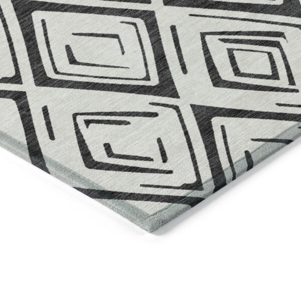 8' X 10' Ivory And Black Geometric Washable Indoor Outdoor Area Rug