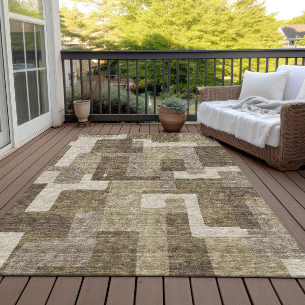 3' X 5' Brown And Beige Abstract Washable Indoor Outdoor Area Rug