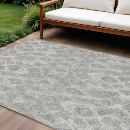 9' X 12' Silver Gray And Pewter Geometric Washable Indoor Outdoor Area Rug