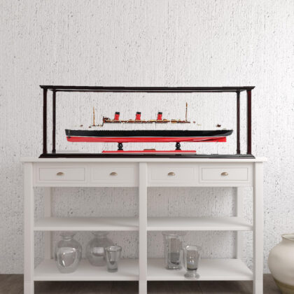 16" Black and Red RMS Queen Mary Medium Display Case Boat Hand Painted Decorative Boat