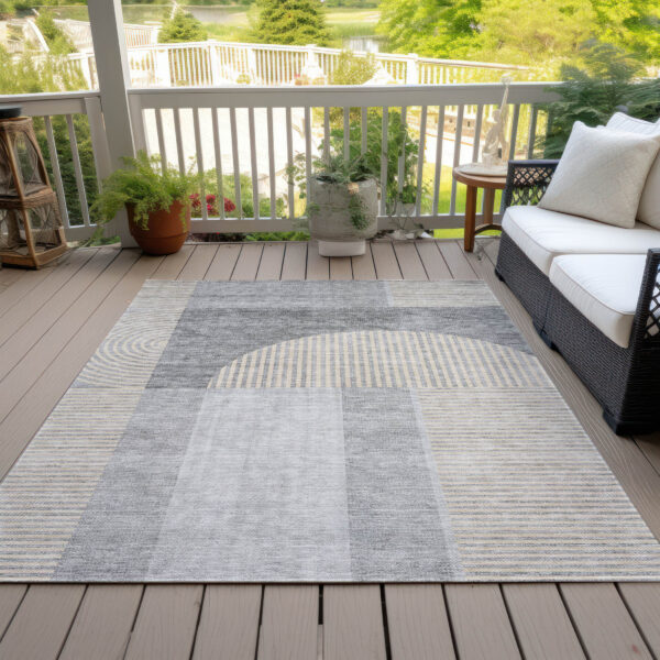 5' X 8' Silver Gray And Beige Geometric Washable Indoor Outdoor Area Rug