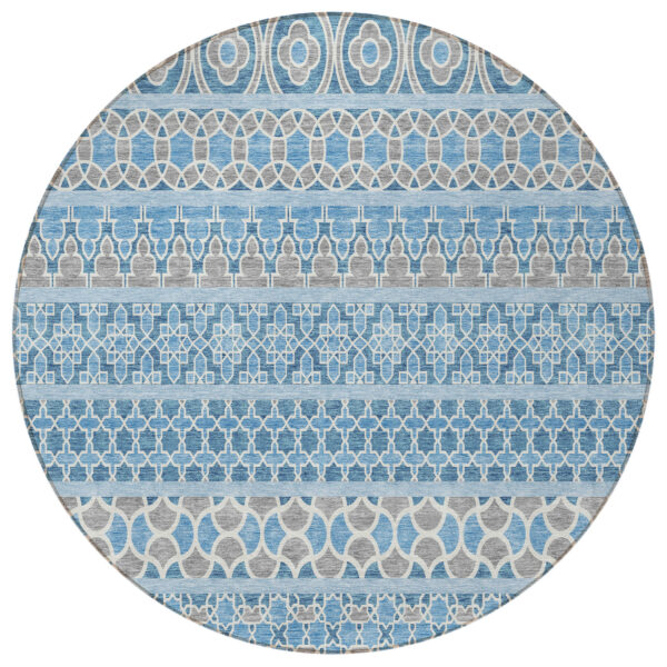 8' Sky Blue And Denim Blue Round Quatrefoil Washable Indoor Outdoor Area Rug