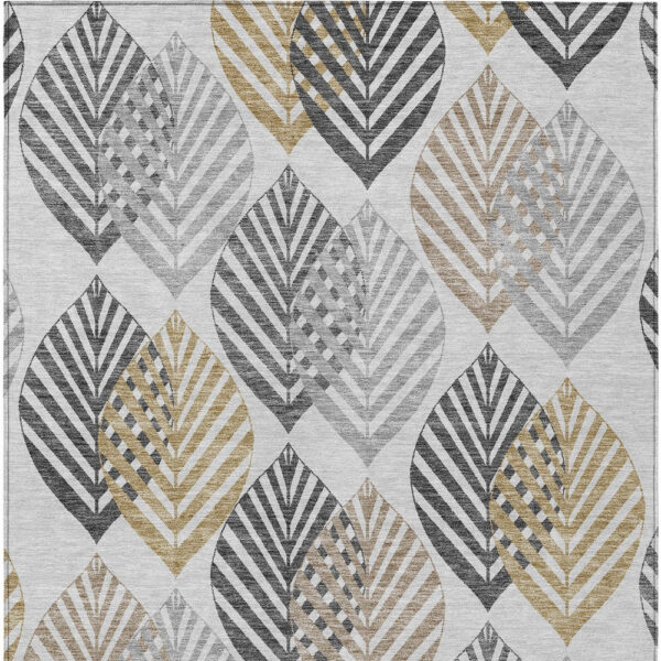 9' X 12' Silver Gray And Gold Floral Washable Indoor Outdoor Area Rug