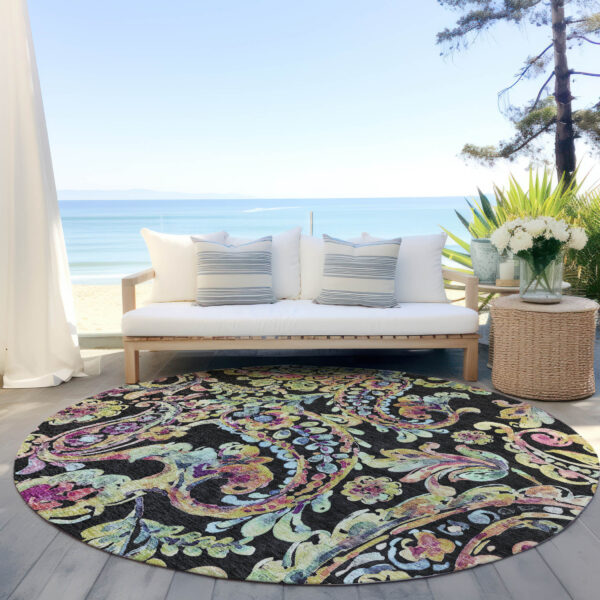 8' Black And Artichoke Green Round Paisley Washable Indoor Outdoor Area Rug