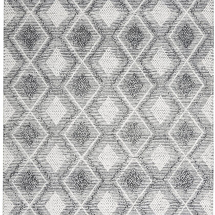 4' x 6' Gray and Ivory Geometric Hand Woven Area Rug With Fringe