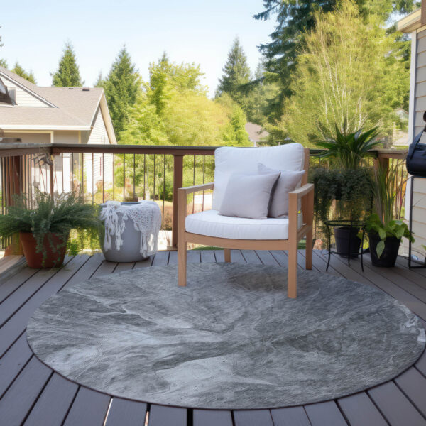 8' Gray Silver And Charcoal Round Abstract Washable Indoor Outdoor Area Rug