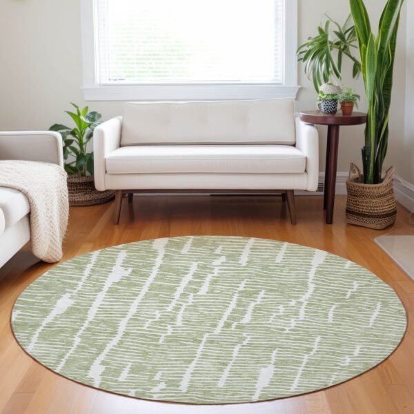 8' Artichoke Green Green And Ivory Round Abstract Washable Indoor Outdoor Area Rug
