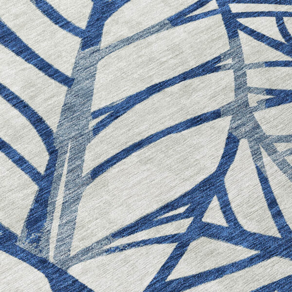 8' Navy Blue And Beige Round Floral Washable Indoor Outdoor Area Rug
