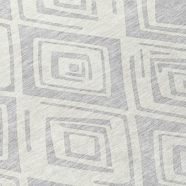 8' Pewter And Ivory Round Geometric Washable Indoor Outdoor Area Rug