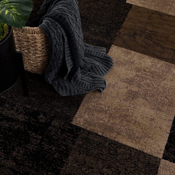 8' X 10' Brown Checkered Dhurrie Area Rug