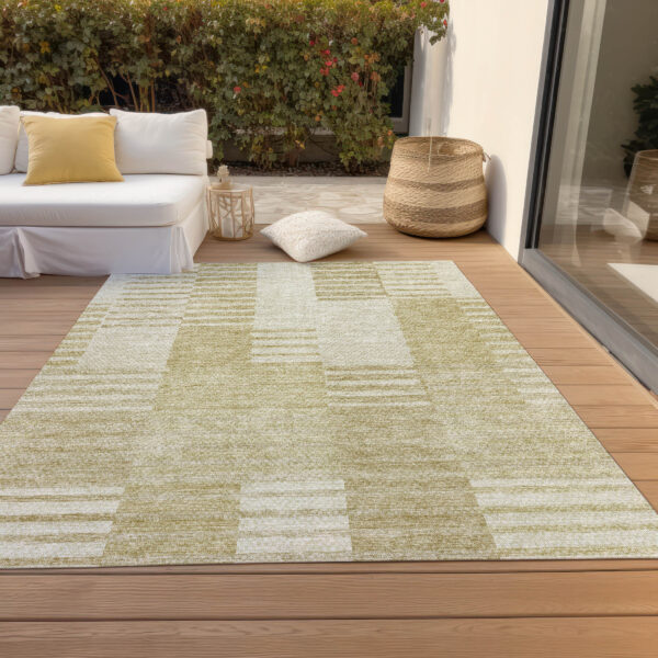 8' X 10' Beige And Ivory Striped Washable Indoor Outdoor Area Rug