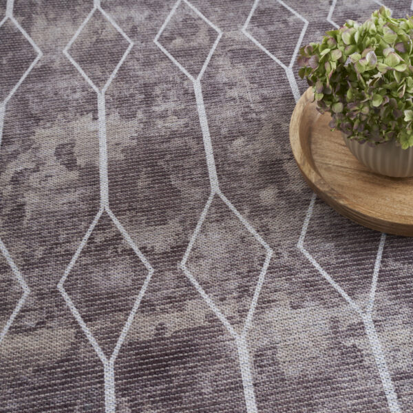 8' x 10' Brown and Ivory Geometric Power Loom Washable Area Rug