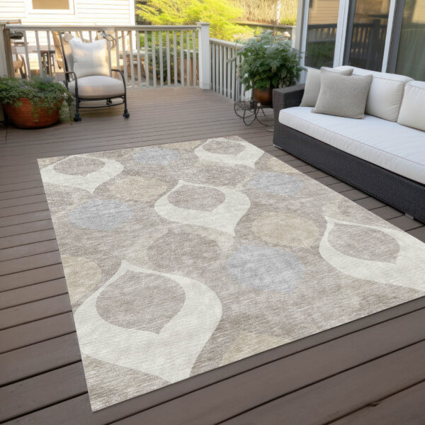 10' X 14' Ivory Beige And Tan Ogee Washable Indoor Outdoor Area Rug