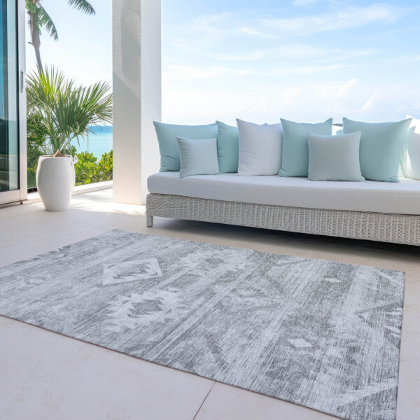3' X 5' Silver Gray And Charcoal Southwestern Washable Indoor Outdoor Area Rug