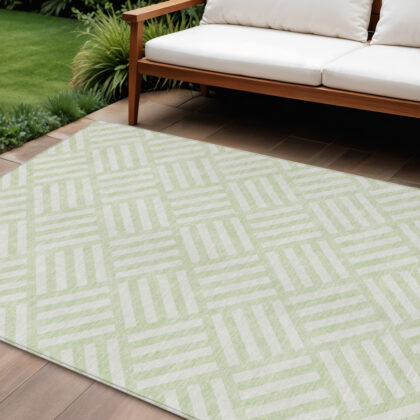 8' X 10' Mint Green And Ivory Geometric Washable Indoor Outdoor Area Rug