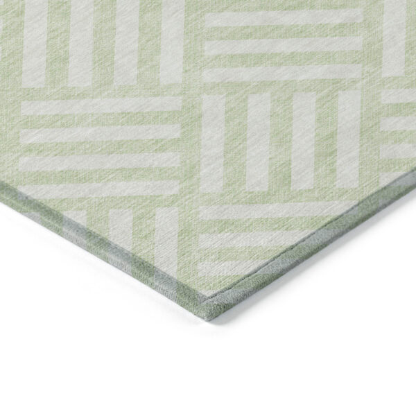 8' X 10' Mint Green And Ivory Geometric Washable Indoor Outdoor Area Rug