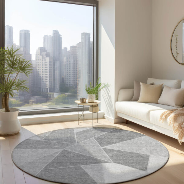 8' Gray Silver And Graphite Round Geometric Washable Indoor Outdoor Area Rug