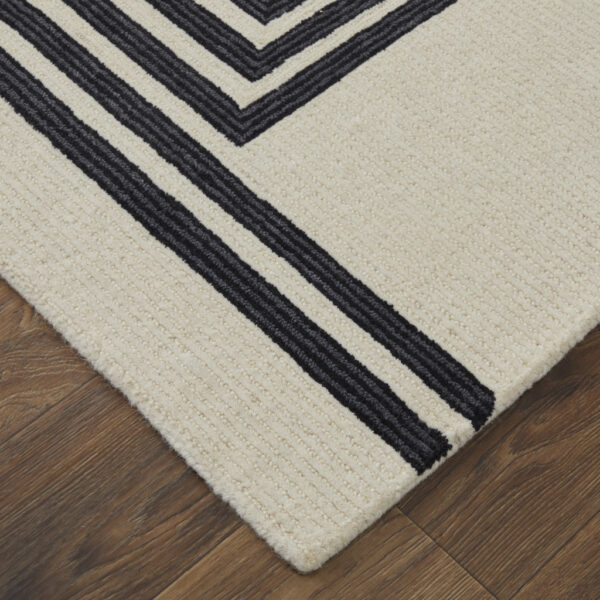 8' X 10' Gray Ivory And Black Wool Abstract Tufted Handmade Area Rug