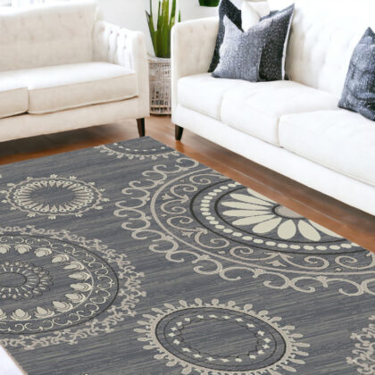 8' x 10' Gray and Ivory Geometric Area Rug