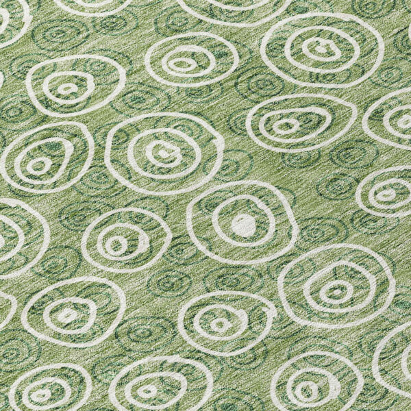 8' Green And Ivory Round Geometric Washable Indoor Outdoor Area Rug