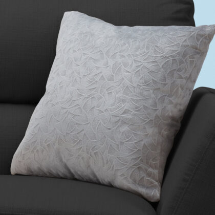 18" X 18" Light Gray Velvet Polyester Abstract Zippered Pillow