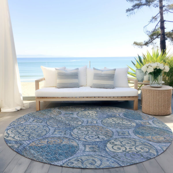 8' Navy Blue And Sky Blue Round Trellis Washable Indoor Outdoor Area Rug