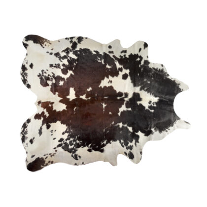 5' x 7' Brown and White Cowhide Hand Knotted Area Rug