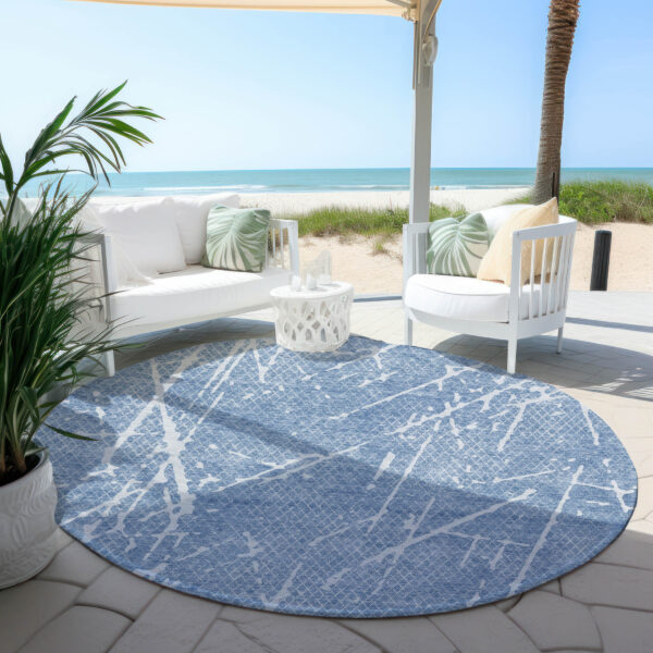 8' Blue And Ivory Round Abstract Washable Indoor Outdoor Area Rug