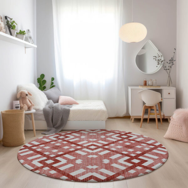 8' Red And Ivory Round Geometric Washable Indoor Outdoor Area Rug