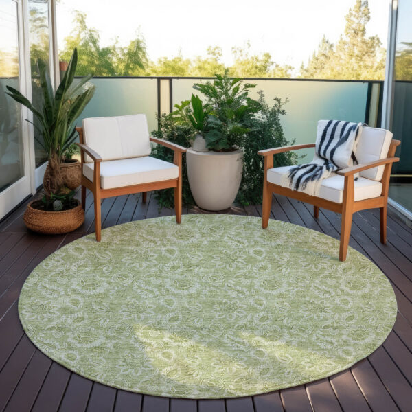 8' Green Round Floral Washable Indoor Outdoor Area Rug