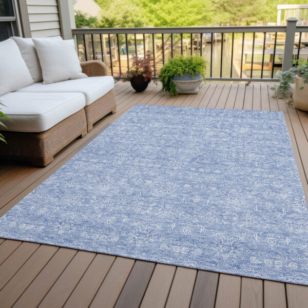 8' X 10' Sky Blue And Ivory Floral Washable Indoor Outdoor Area Rug