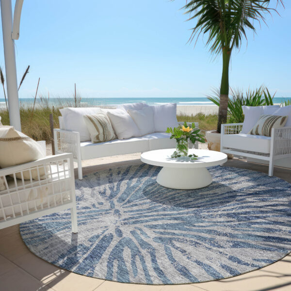8' Blue Gray And Silver Round Abstract Washable Indoor Outdoor Area Rug