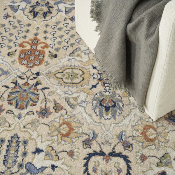4' x 6' Green and Ivory Floral Power Loom Area Rug