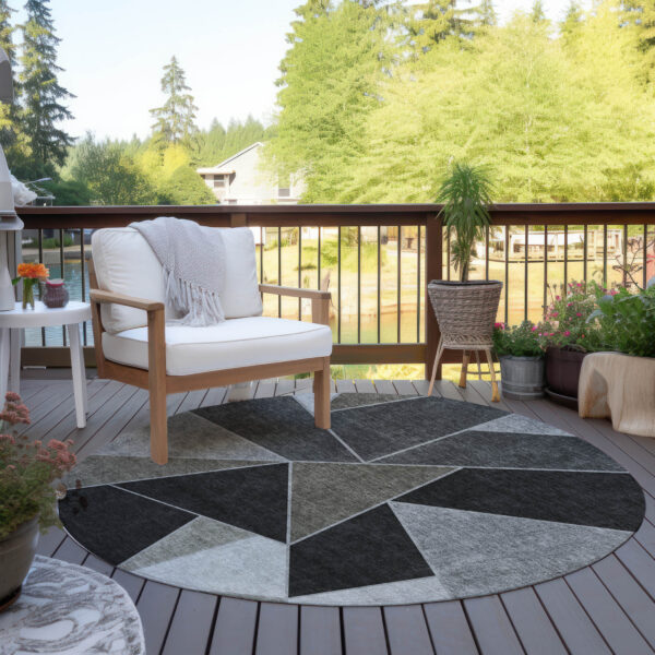 8' Coffee Charcoal And Gray Round Geometric Washable Indoor Outdoor Area Rug