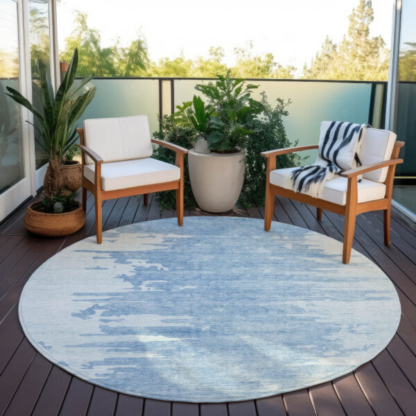 8' Sky Blue And Denim Blue Round Abstract Washable Indoor Outdoor Area Rug