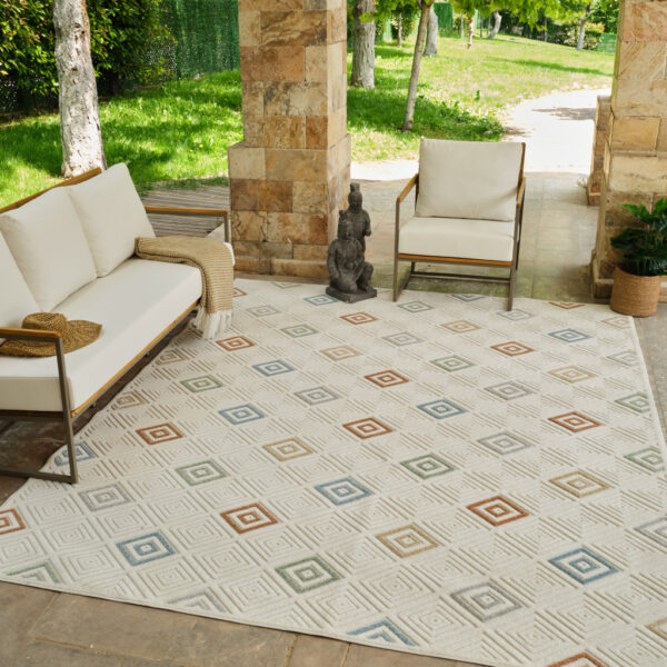 8' X 10' Cream and Beige Geometric Distressed Indoor Outdoor Area Rug