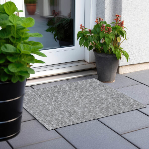2' X 3' Gray Geometric Washable Non Skid Indoor Outdoor Area Rug