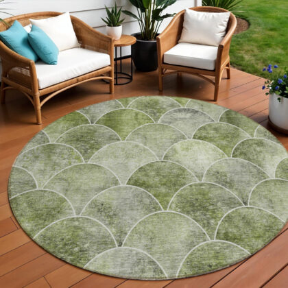 8' Green And Ivory Round Abstract Washable Indoor Outdoor Area Rug