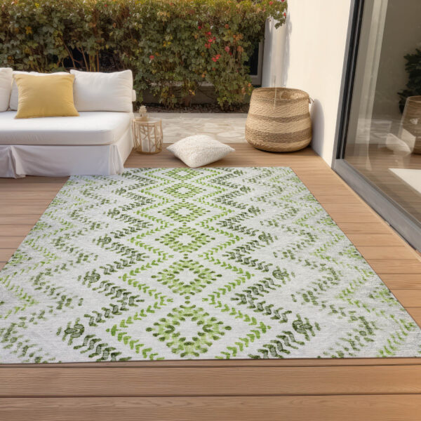 5' X 8' Green Ivory And Gray Geometric Washable Indoor Outdoor Area Rug